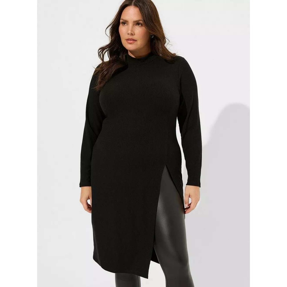 Torrid Supersoft Rib Mock Neck‎ Asymmetrical Hem Top Black Plus Size 3 3X 22-24